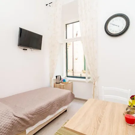 Tezoro- Triple With City View Apartman